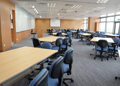 hku-cyberport-campus-flat-classroom
